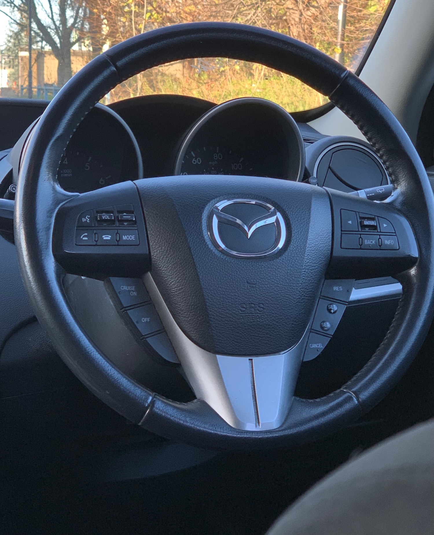 Used Mazda Mazda3 2010 for sale - 76664612: Photo 14