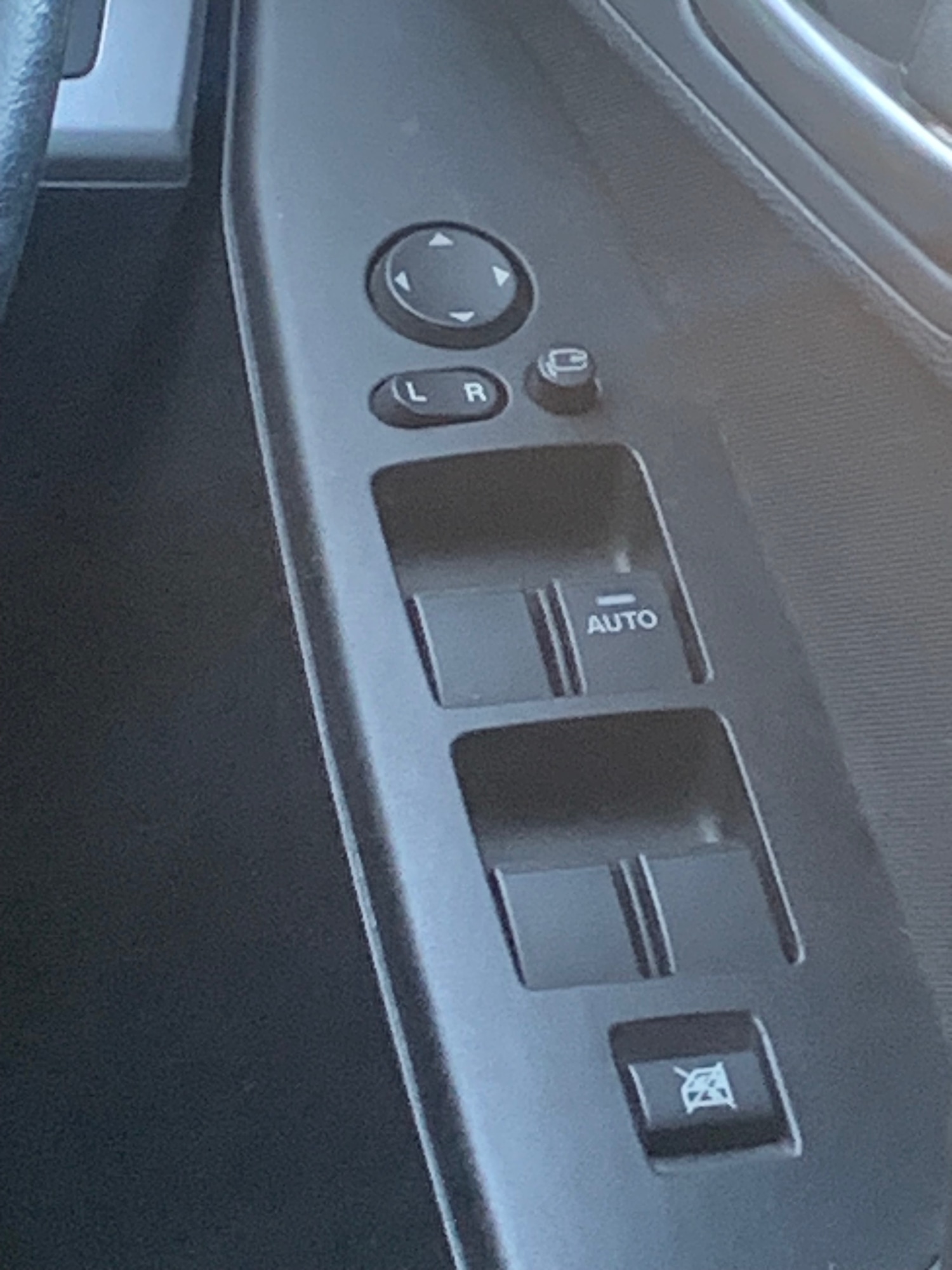 Used Mazda Mazda3 2010 for sale - 76664612: Photo 15