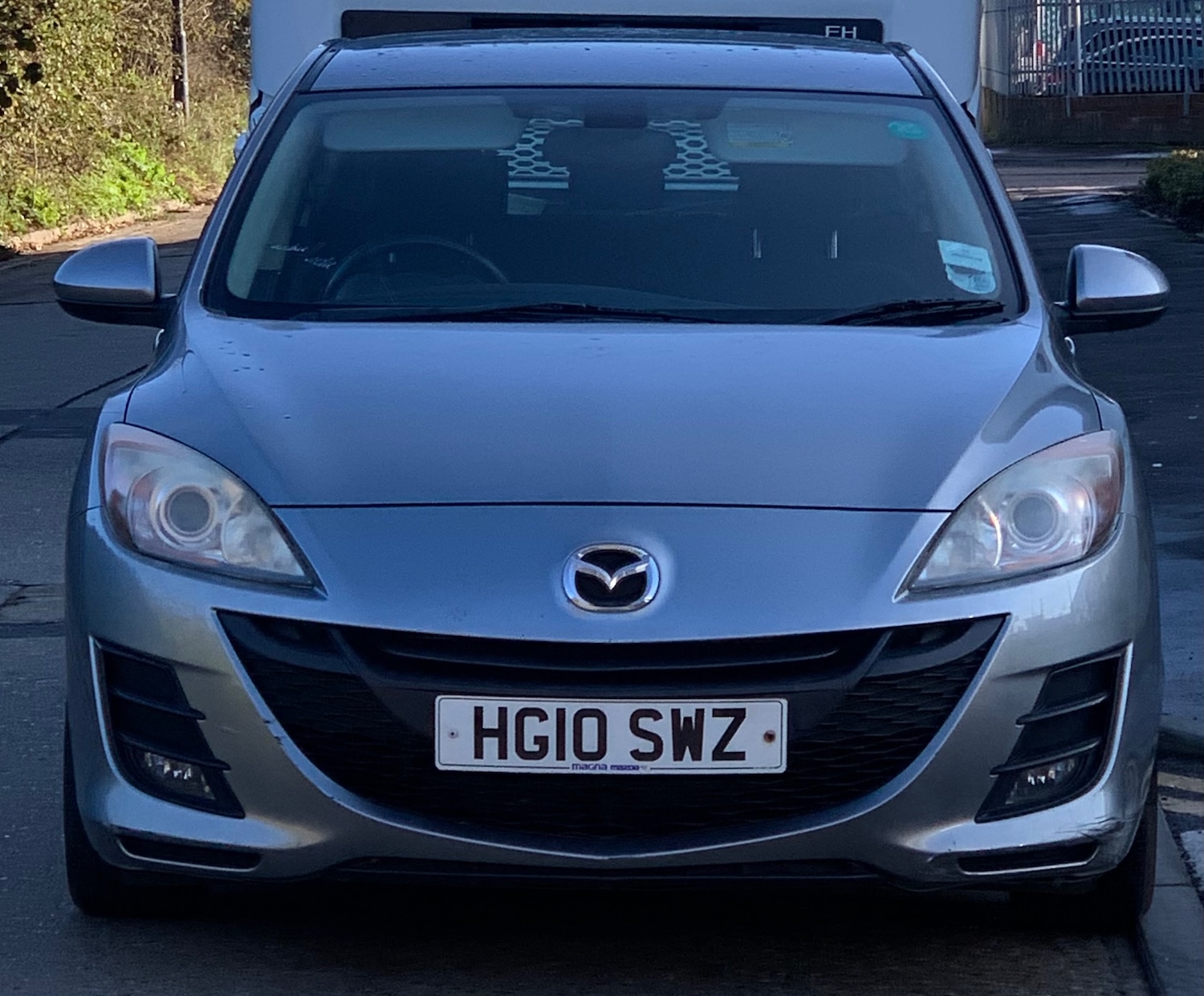 Used Mazda Mazda3 2010 for sale - 76664612: Photo 2