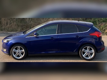 Used Ford Focus 2015 for sale - 79330072: Photo