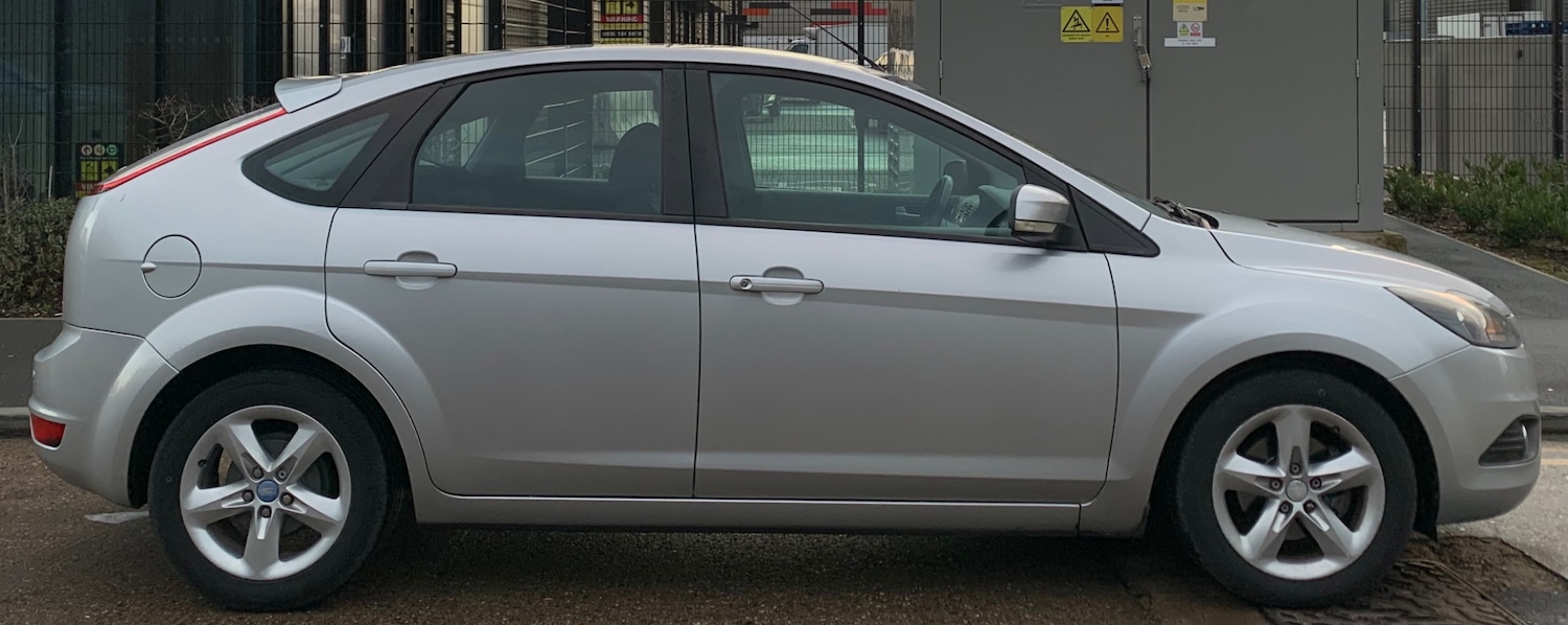 Used Ford Focus 2009 for sale - 77179883: Photo 10