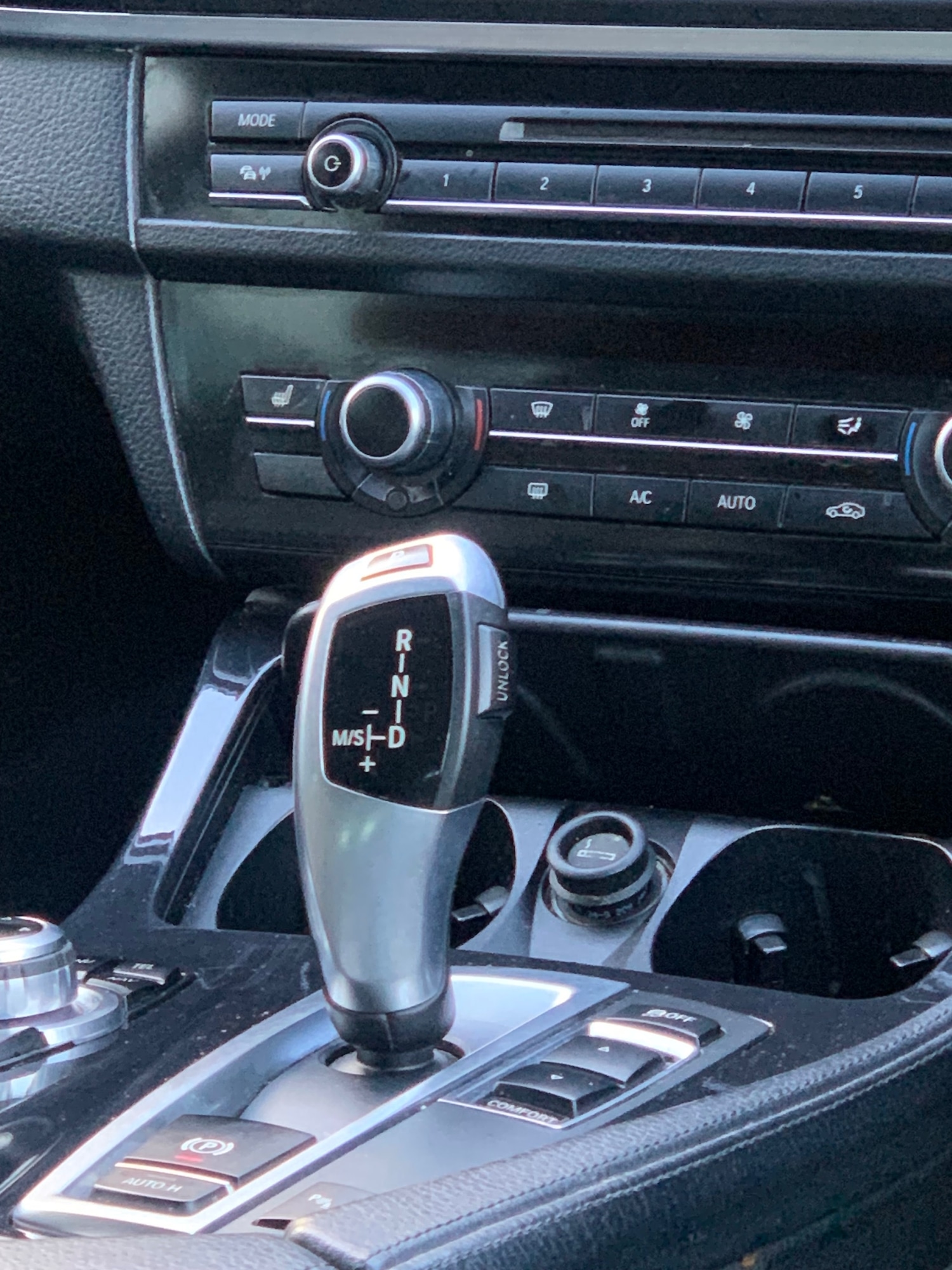 Used BMW 5 Series 2015 for sale - 77240186: Photo 10