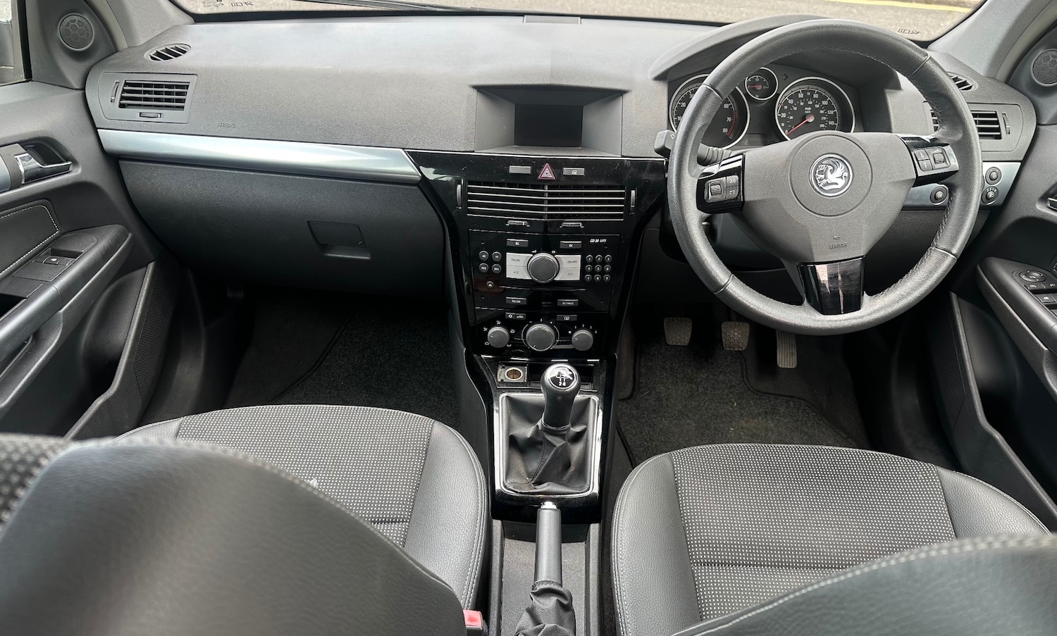 Used Vauxhall Astra 2008 for sale - 76100757: Photo 15