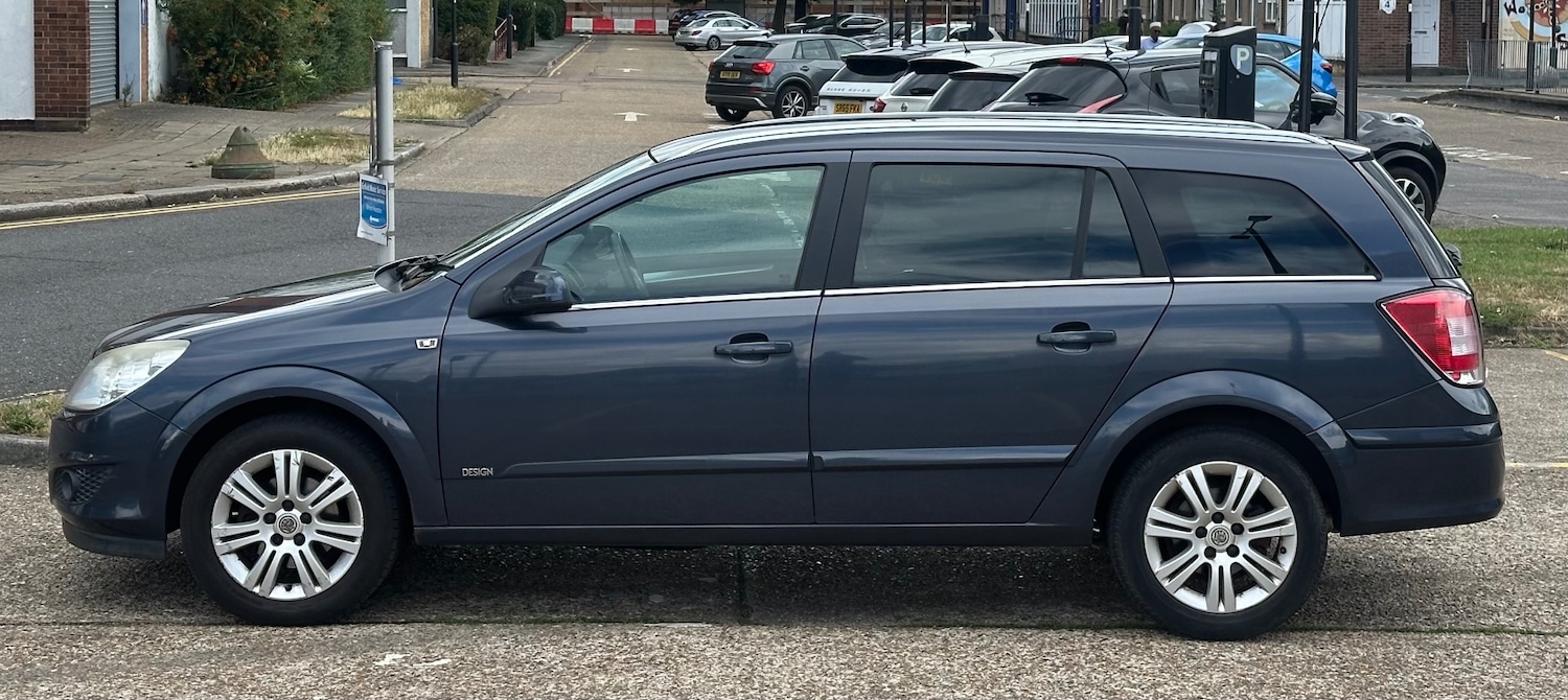 Used Vauxhall Astra 2008 for sale - 76100757: Photo 4