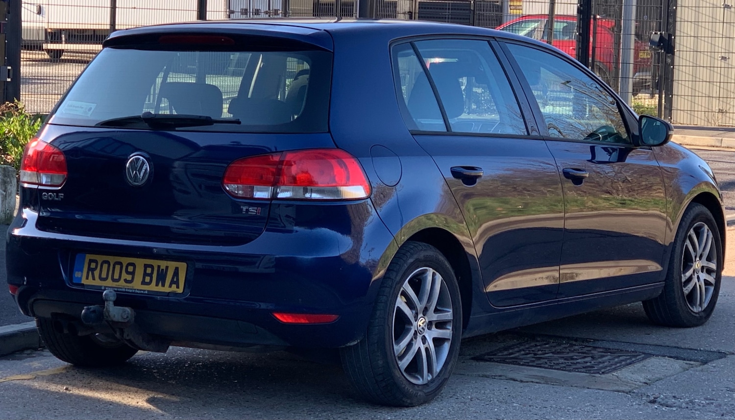 Used Volkswagen Golf 2009 for sale - 76664602: Photo 5