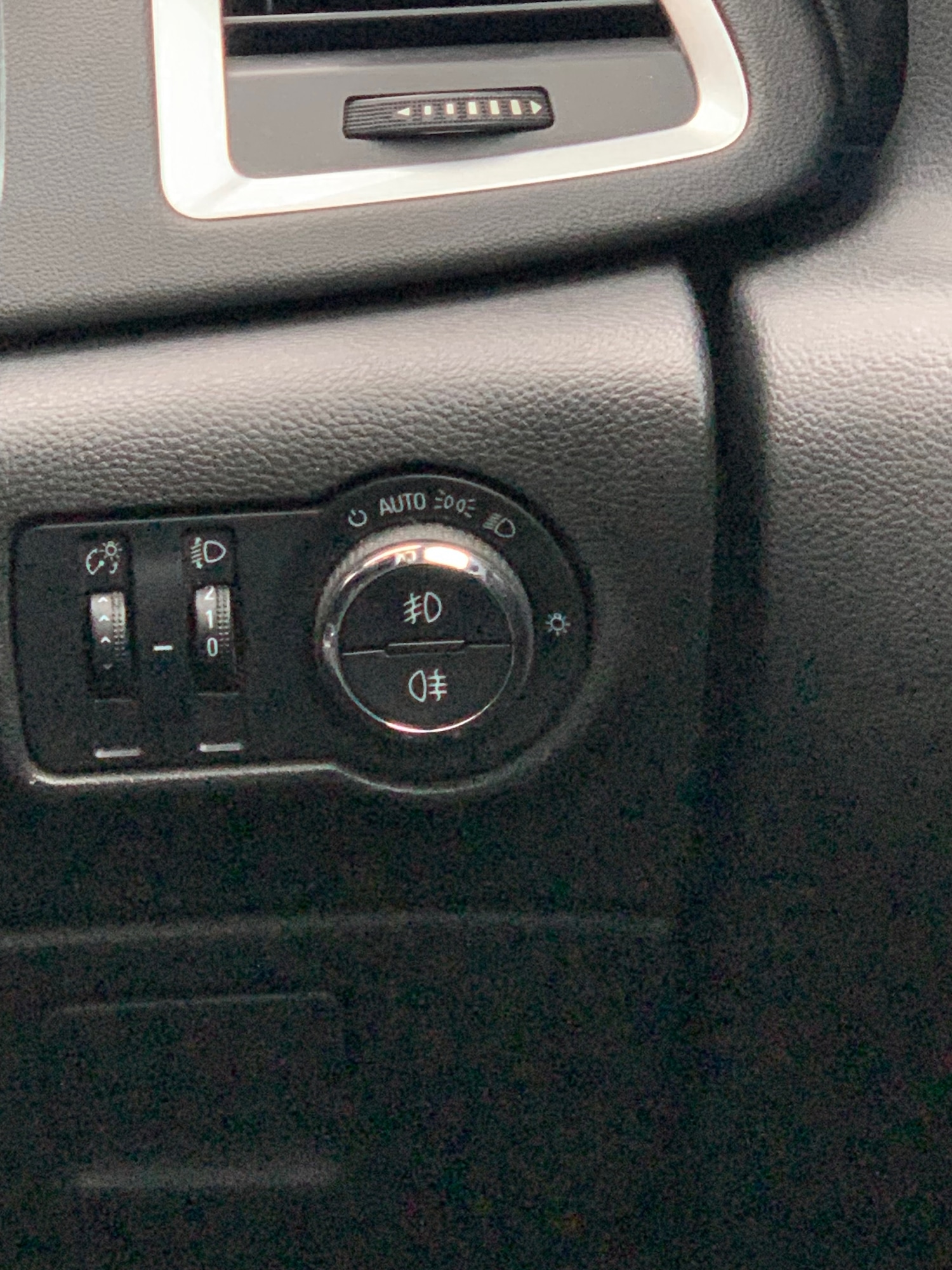 Used Vauxhall Astra 2013 for sale - 77179978: Photo 14