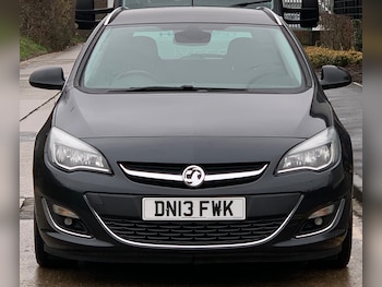 Used Vauxhall Astra 2013 for sale - 77179978: Photo