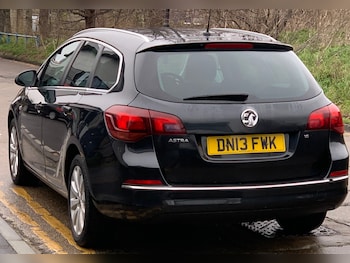Used Vauxhall Astra 2013 for sale - 77179978: Photo