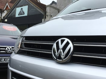 Used Volkswagen Caravelle 2014 for sale - 77984180: Photo