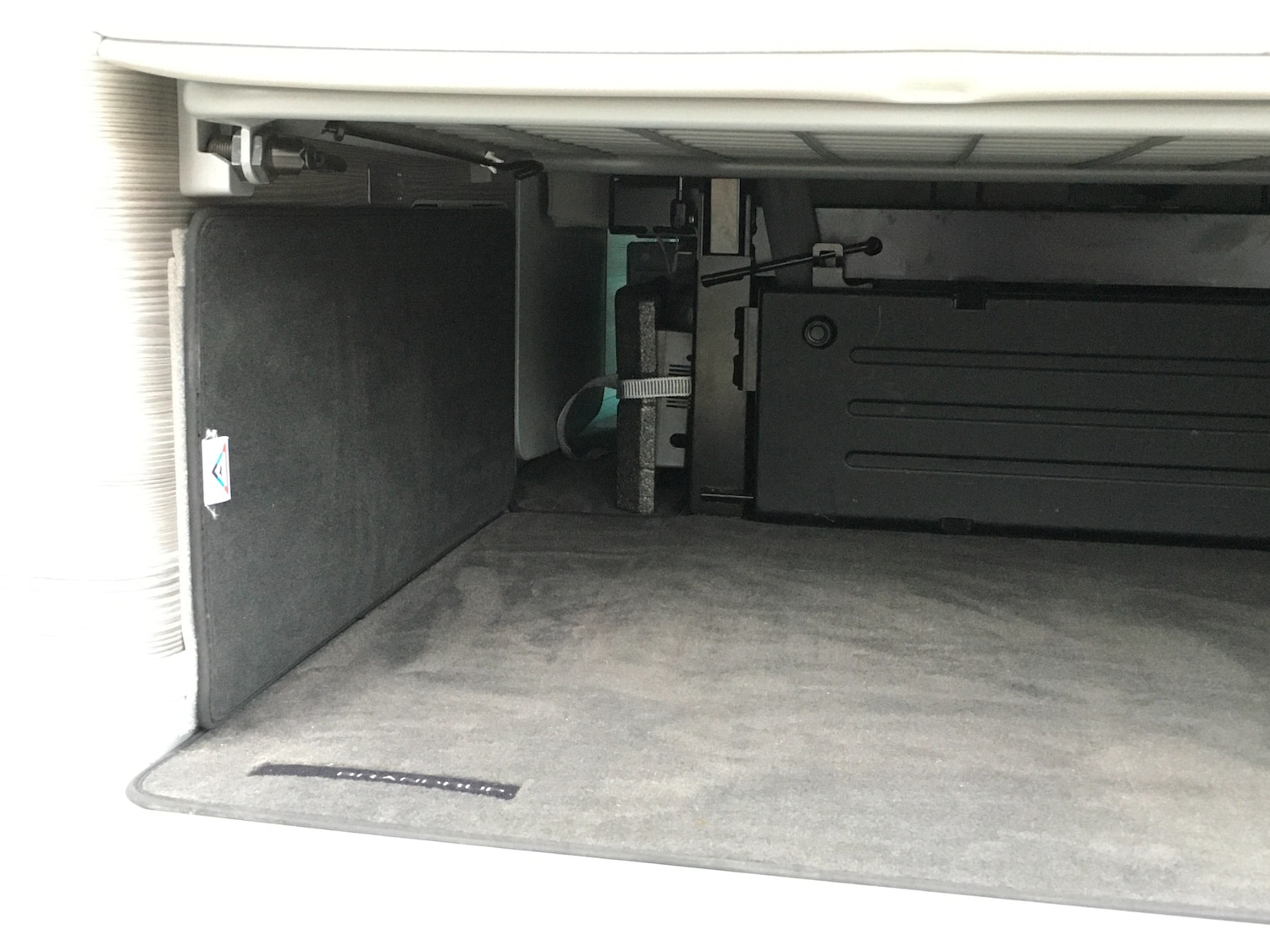 Used Volkswagen California 2017 for sale - 77211720: Photo 17