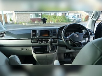 Used Volkswagen California 2017 for sale - 77211720: Photo