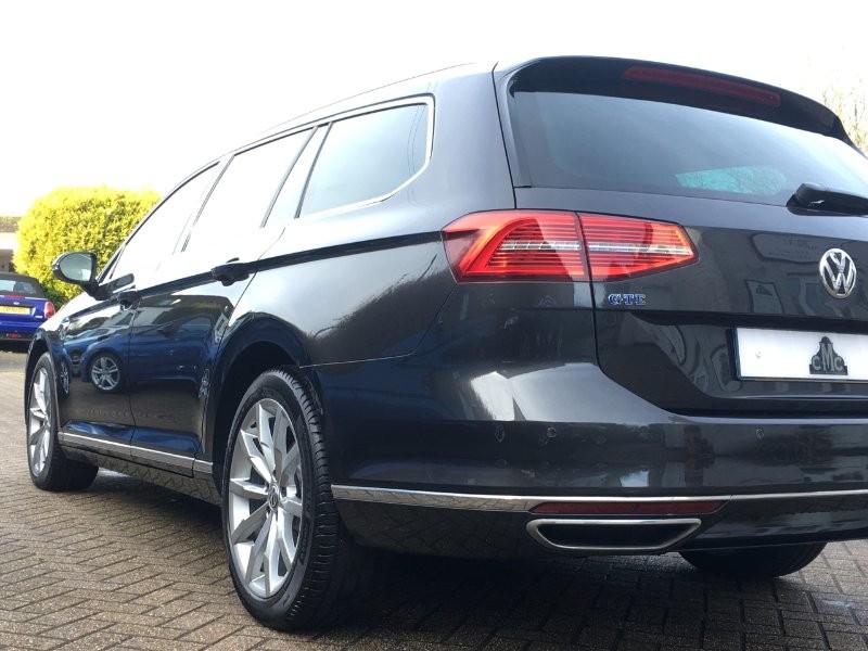 Used Volkswagen Passat 2017 for sale - 77236221: Photo 10