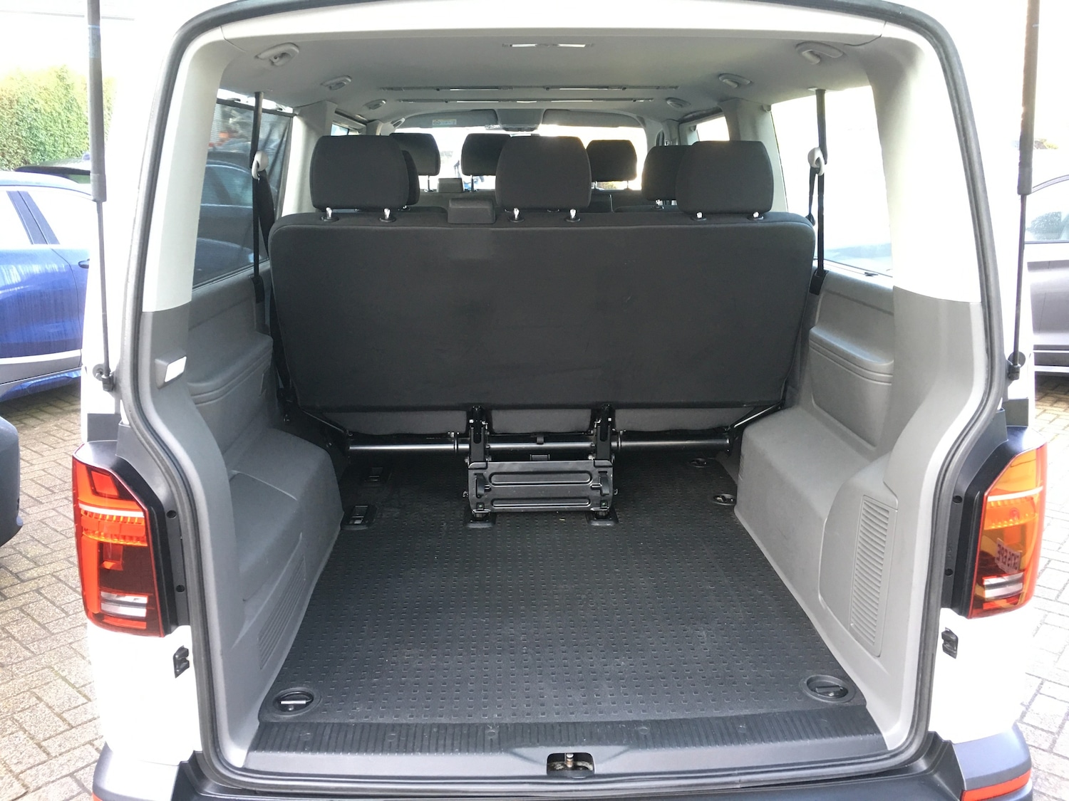 Used Volkswagen Transporter Shuttle 2020 for sale - 77639463: Photo 17