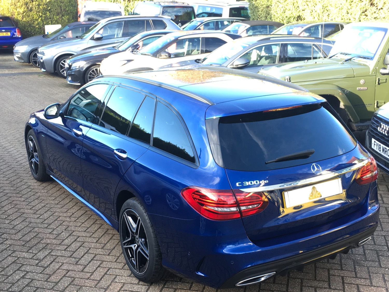 Used Mercedes-Benz C Class 2021 for sale - 76719620: Photo 8