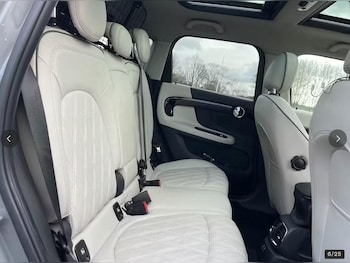 Used MINI Countryman 2019 for sale - 77935497: Photo