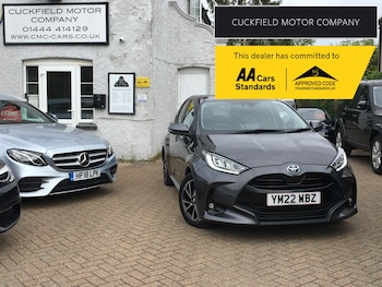 2022 (22) - 1.5 VVT-h Design Hatchback 5dr Petrol Hybrid E-CVT Euro 6 (s/s) (116 ps)