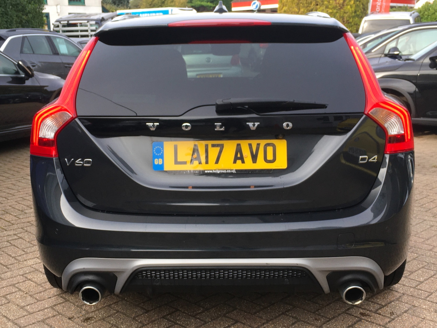 Used Volvo V60 2017 for sale - 76017340: Photo 9
