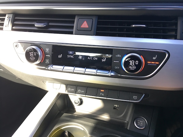Used Audi A5 Cabriolet 2018 for sale - 75632512: Photo 21