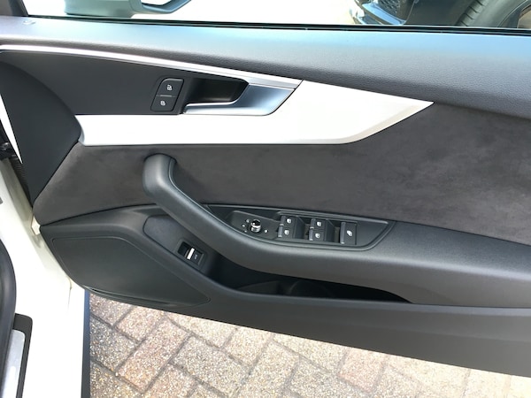 Used Audi A5 Cabriolet 2018 for sale - 75632512: Photo 34
