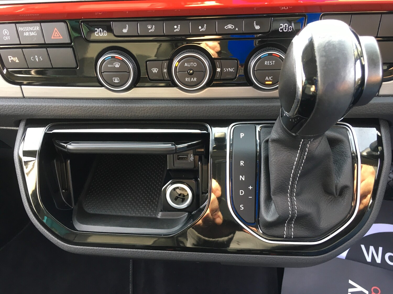 Used Volkswagen Caravelle 2016 for sale - 78035779: Photo 37