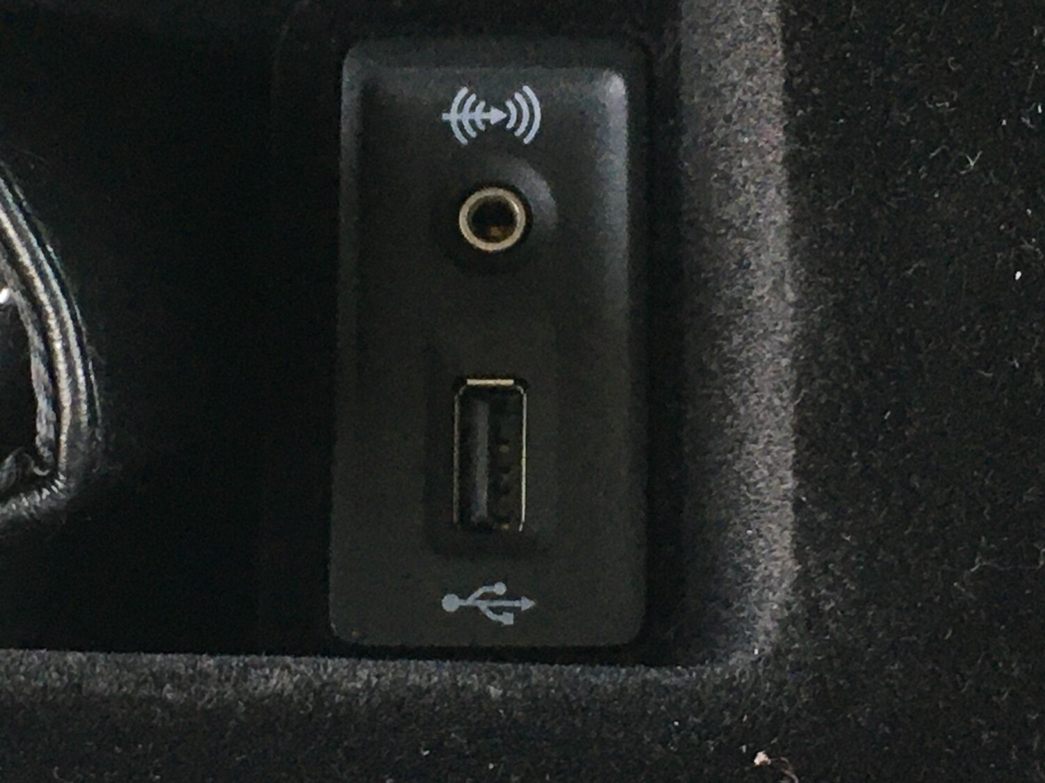 Used Volkswagen Caravelle 2016 for sale - 78035779: Photo 40