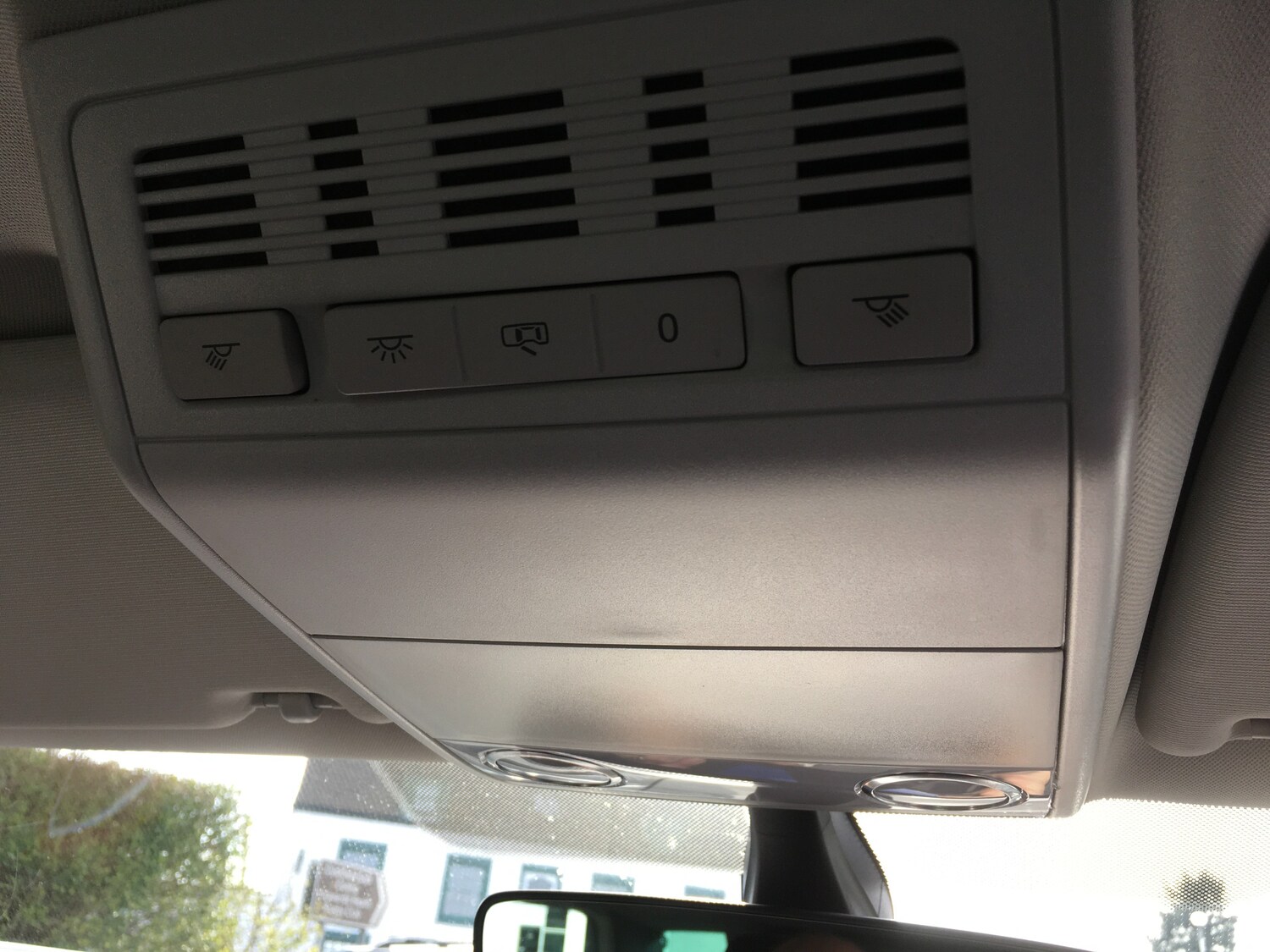 Used Volkswagen Caravelle 2016 for sale - 78035779: Photo 41