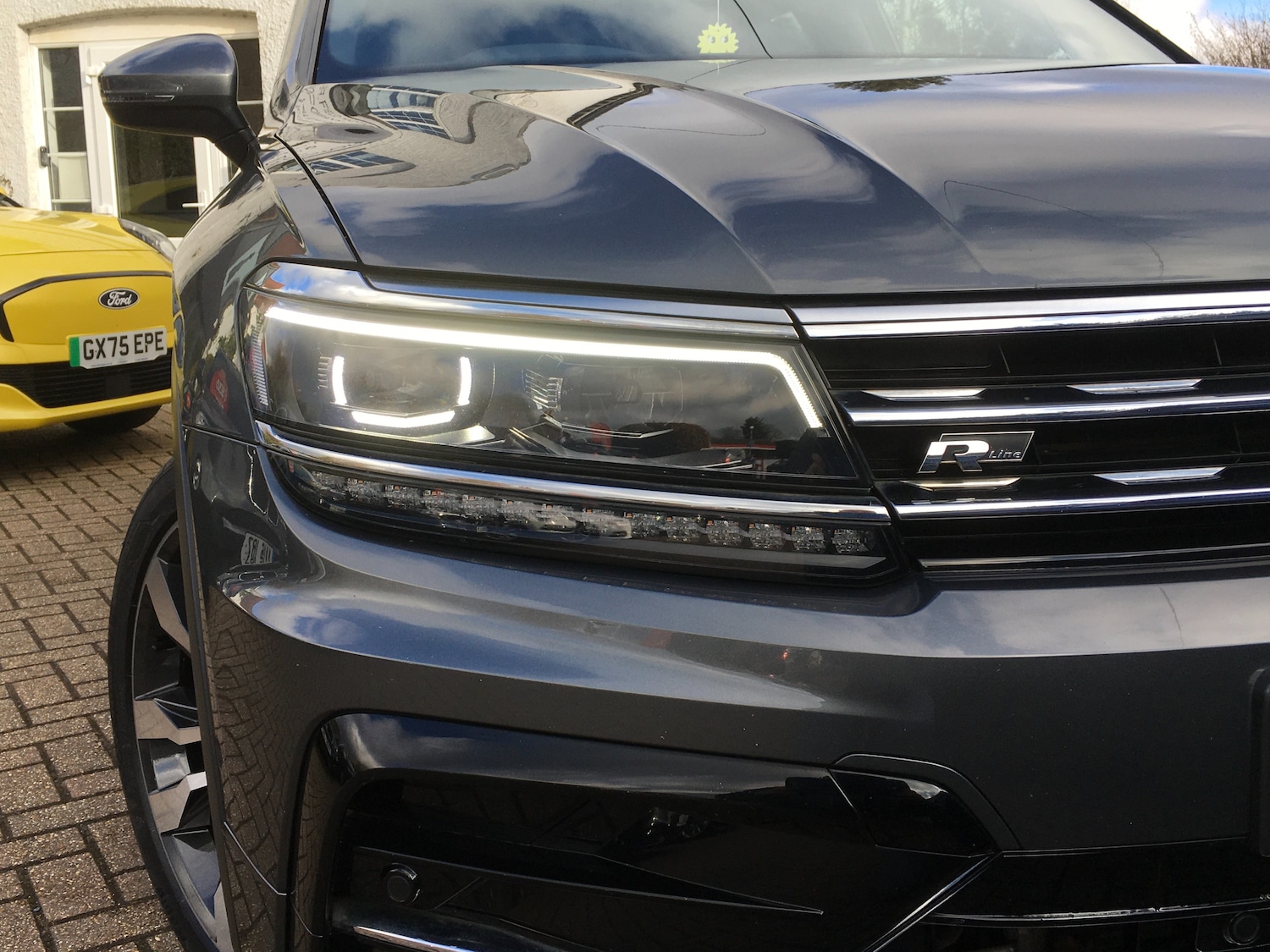 Used Volkswagen Tiguan 2018 for sale - 77171419: Photo 2