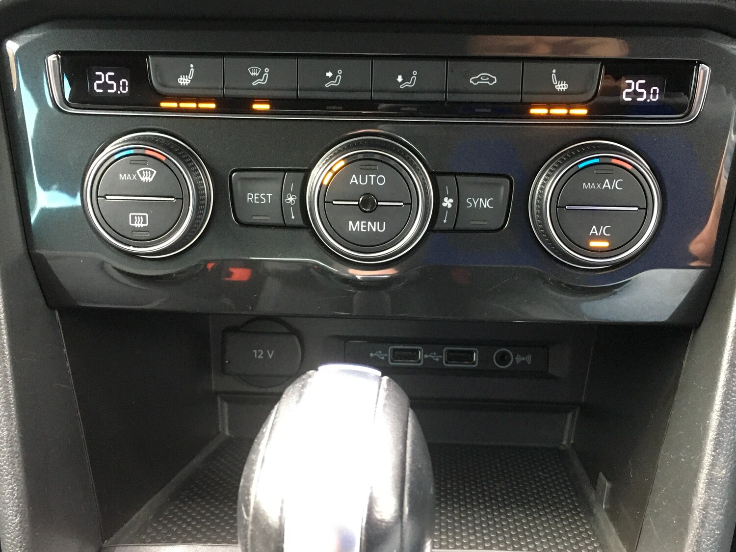 Used Volkswagen Tiguan 2018 for sale - 77171419: Photo 33