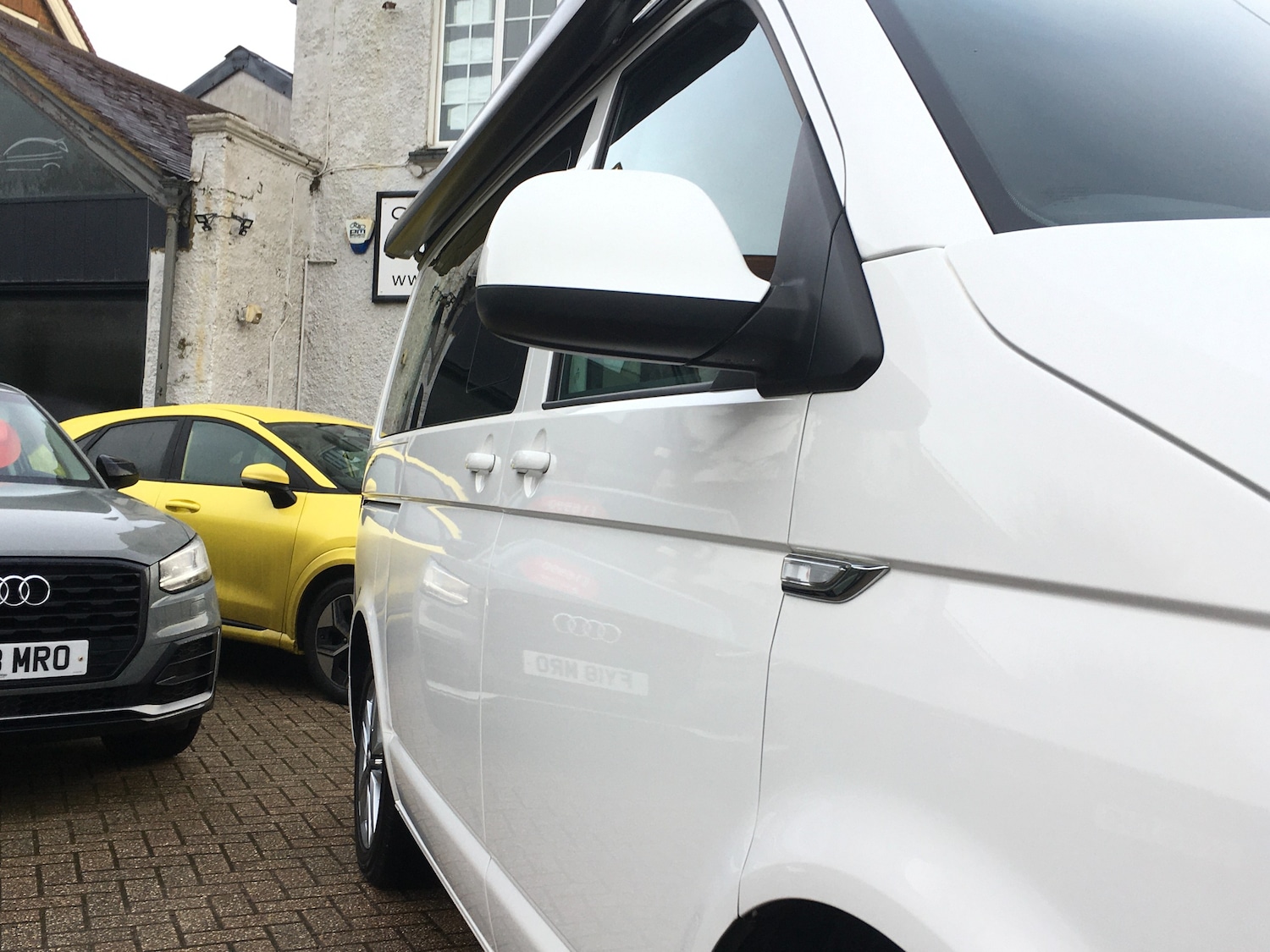 Used Volkswagen California 2017 for sale - 76697868: Photo 2