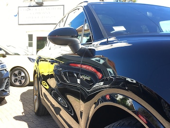 Used Porsche Cayenne 2020 for sale - 75932289: Photo