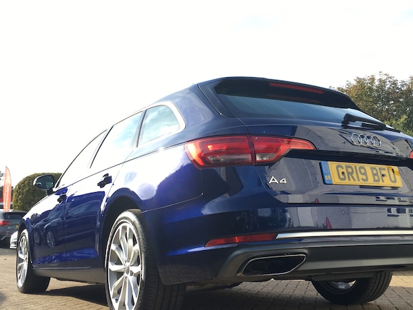 Used Audi A4 Avant 2019 for sale - 76186995: Photo 9