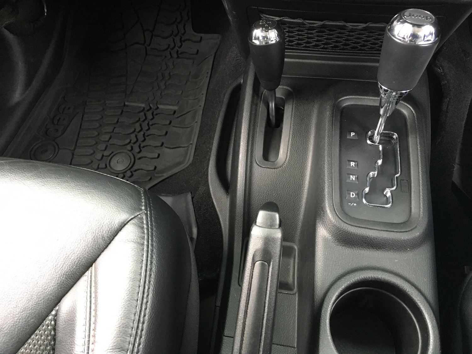 Used Jeep Wrangler 2016 for sale - 76505079: Photo 39