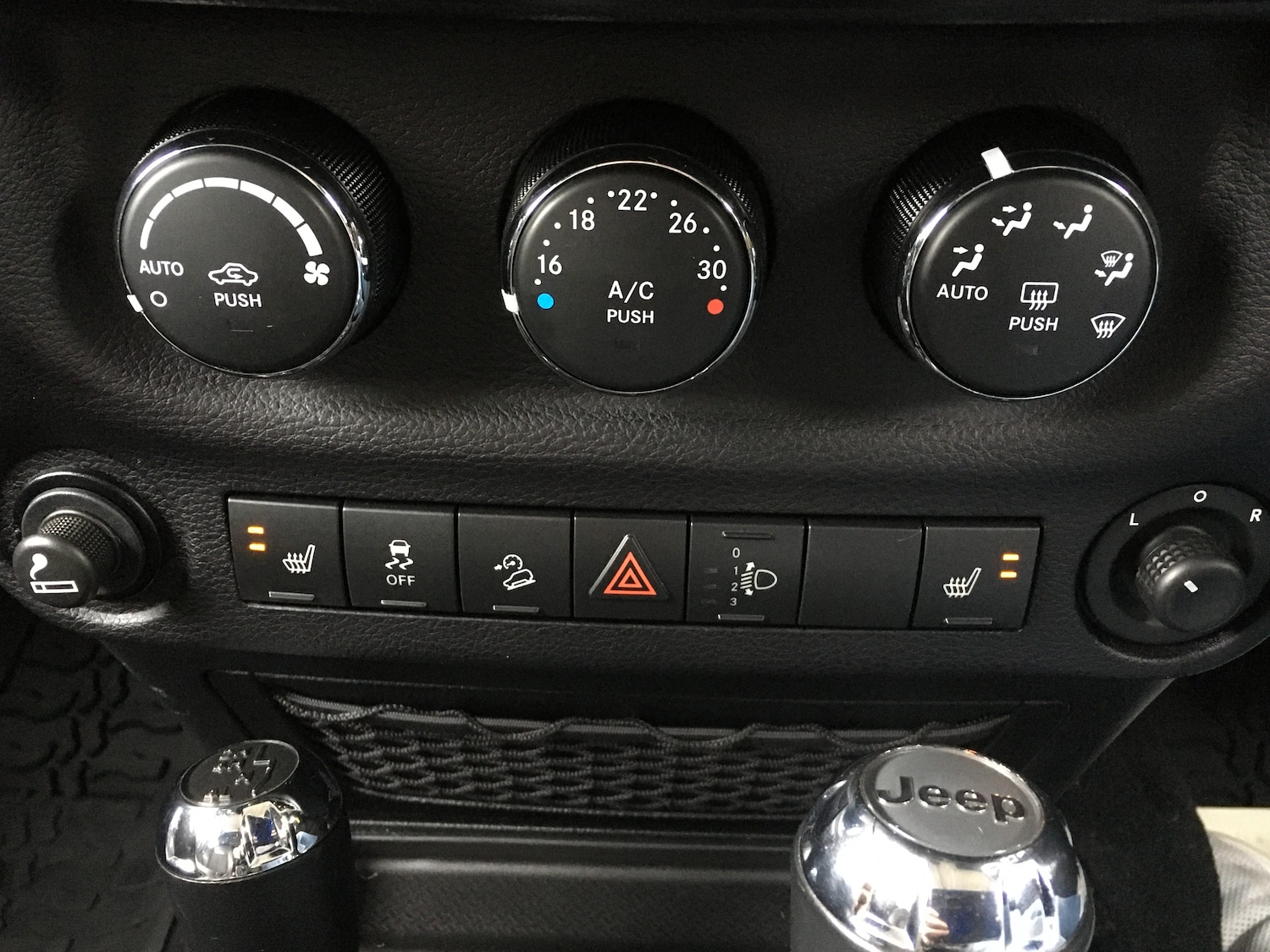 Used Jeep Wrangler 2016 for sale - 76505079: Photo 42