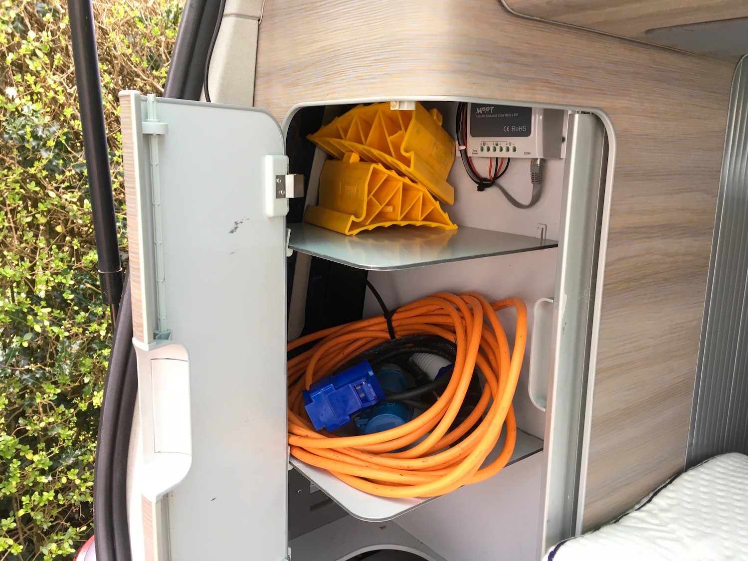 Used Volkswagen California 2013 for sale - 78092383: Photo 24