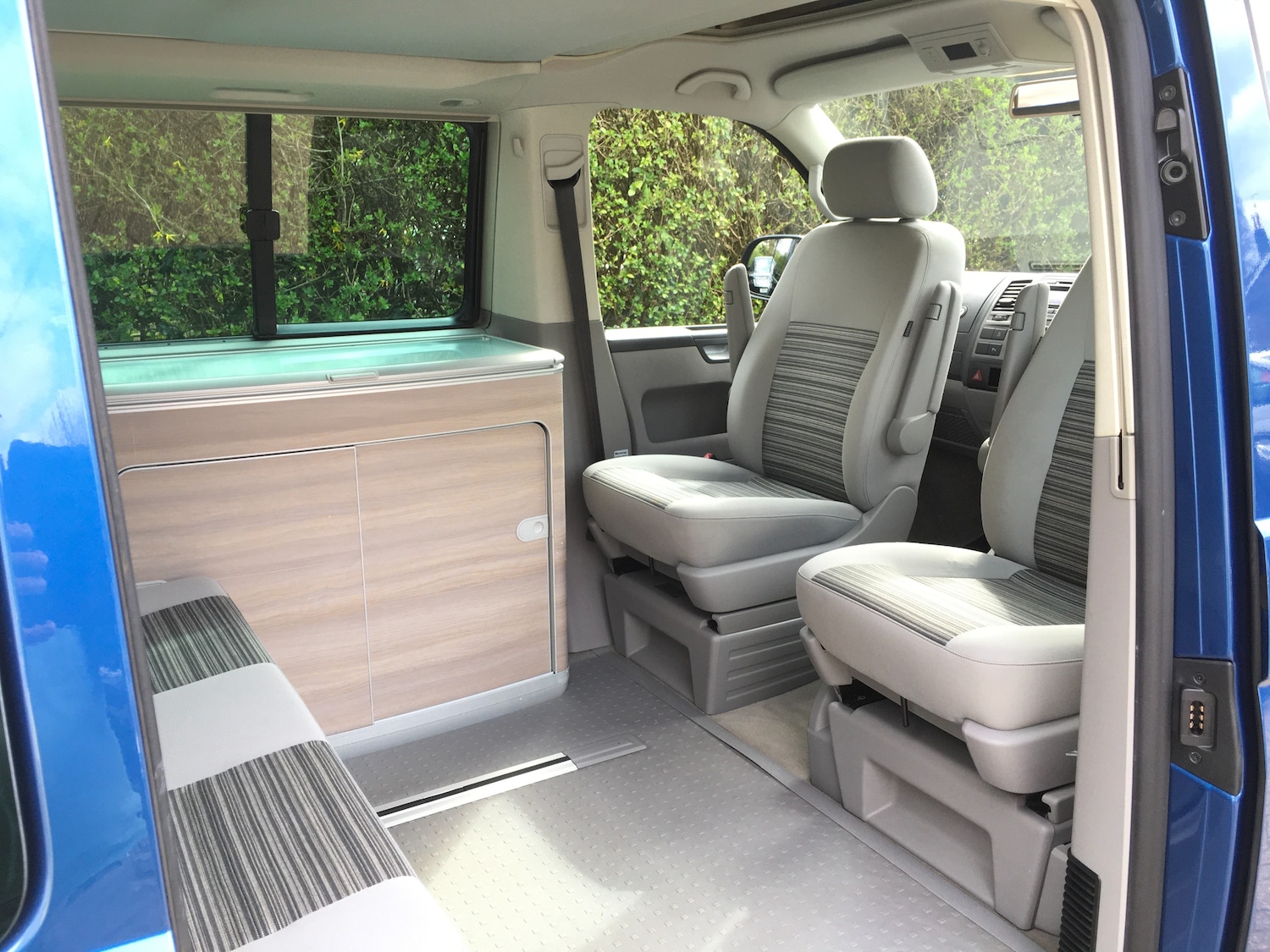 Used Volkswagen California 2013 for sale - 78092383: Photo 28