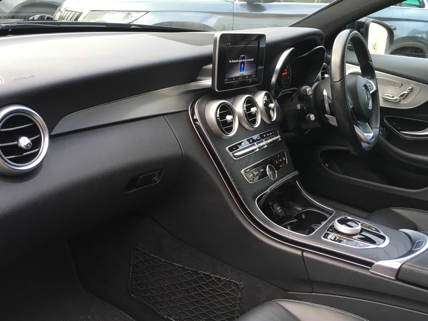 Used Mercedes-Benz C Class 2018 for sale - 76386890: Photo 17