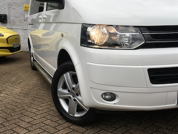 Used Volkswagen Caravelle 2014 for sale - 76382793: Photo