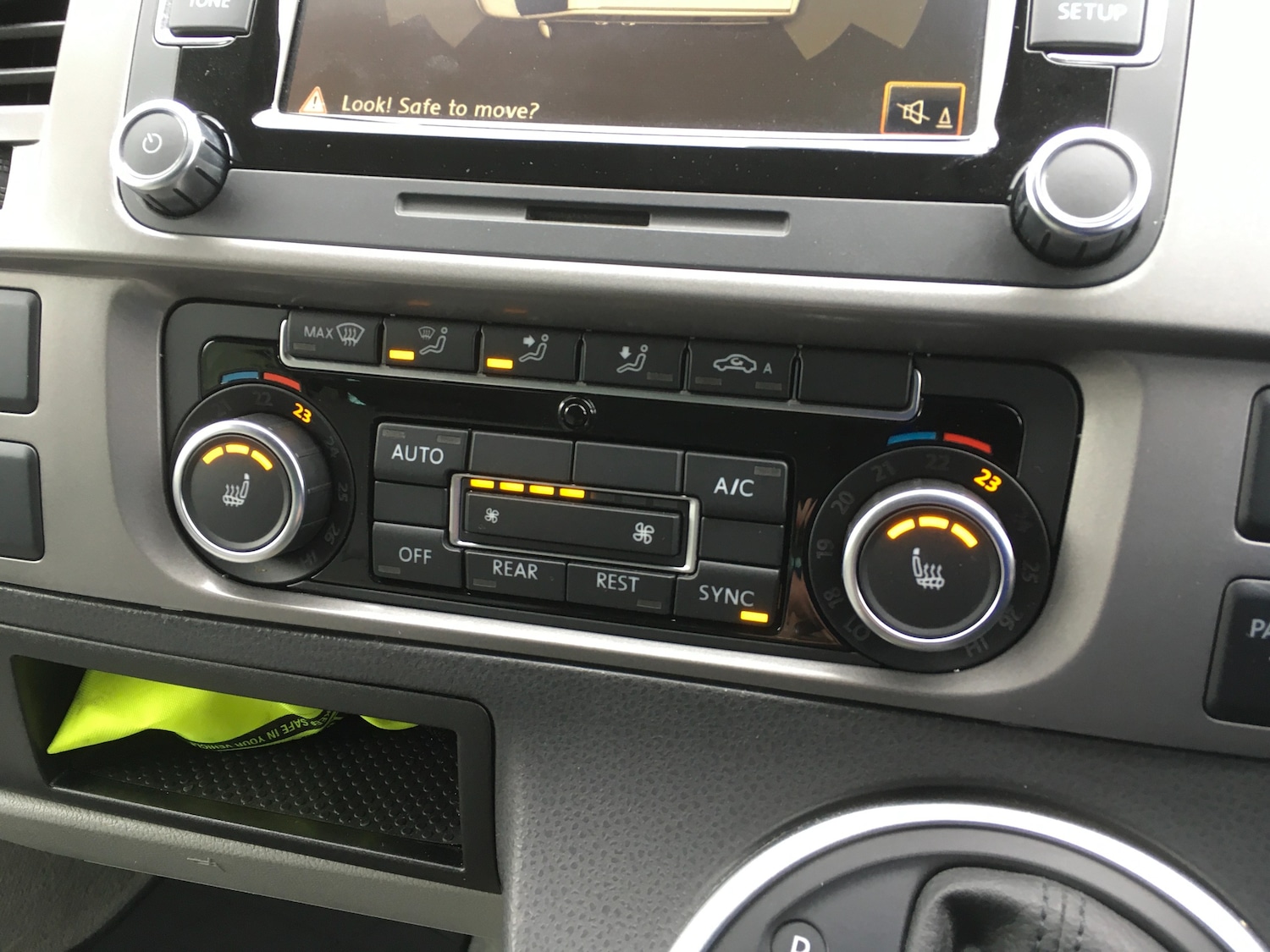 Used Volkswagen California 2015 for sale - 78029105: Photo 13