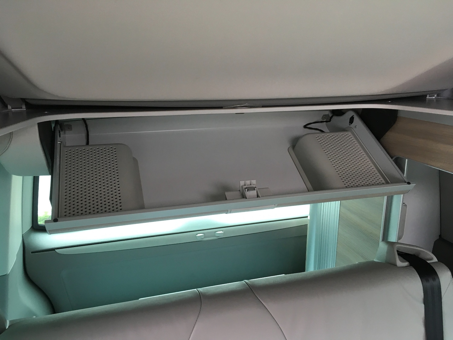 Used Volkswagen California 2015 for sale - 78029105: Photo 34