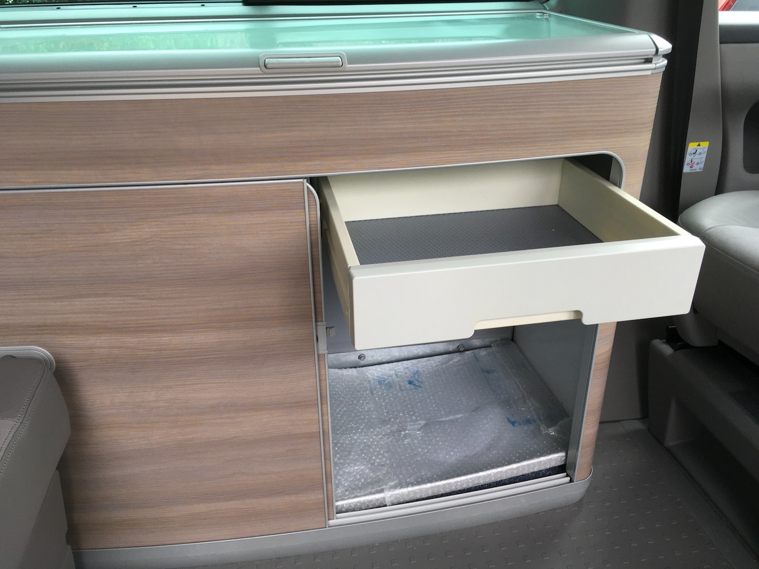 Used Volkswagen California 2015 for sale - 78029105: Photo 36