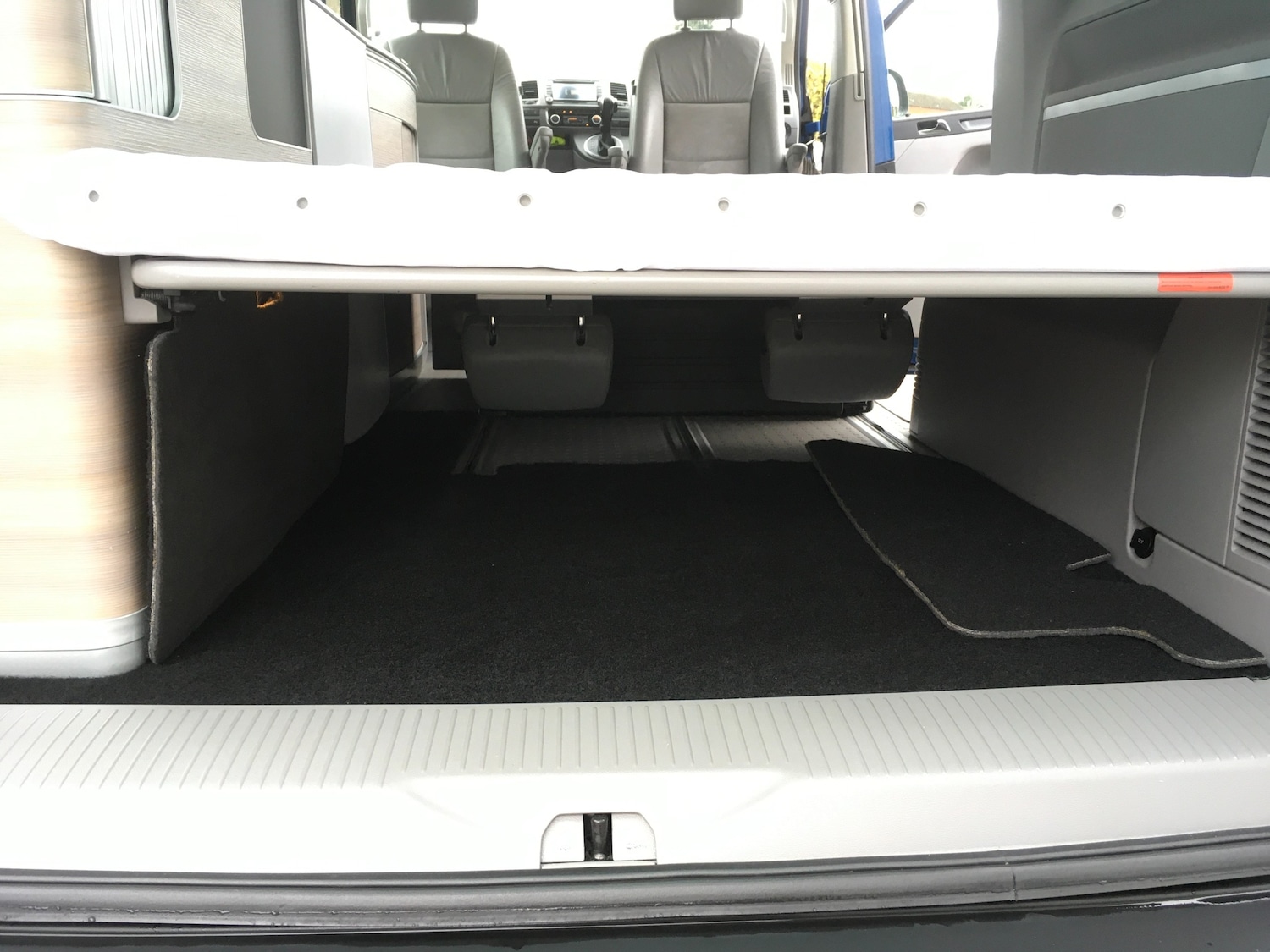 Used Volkswagen California 2015 for sale - 78029105: Photo 39