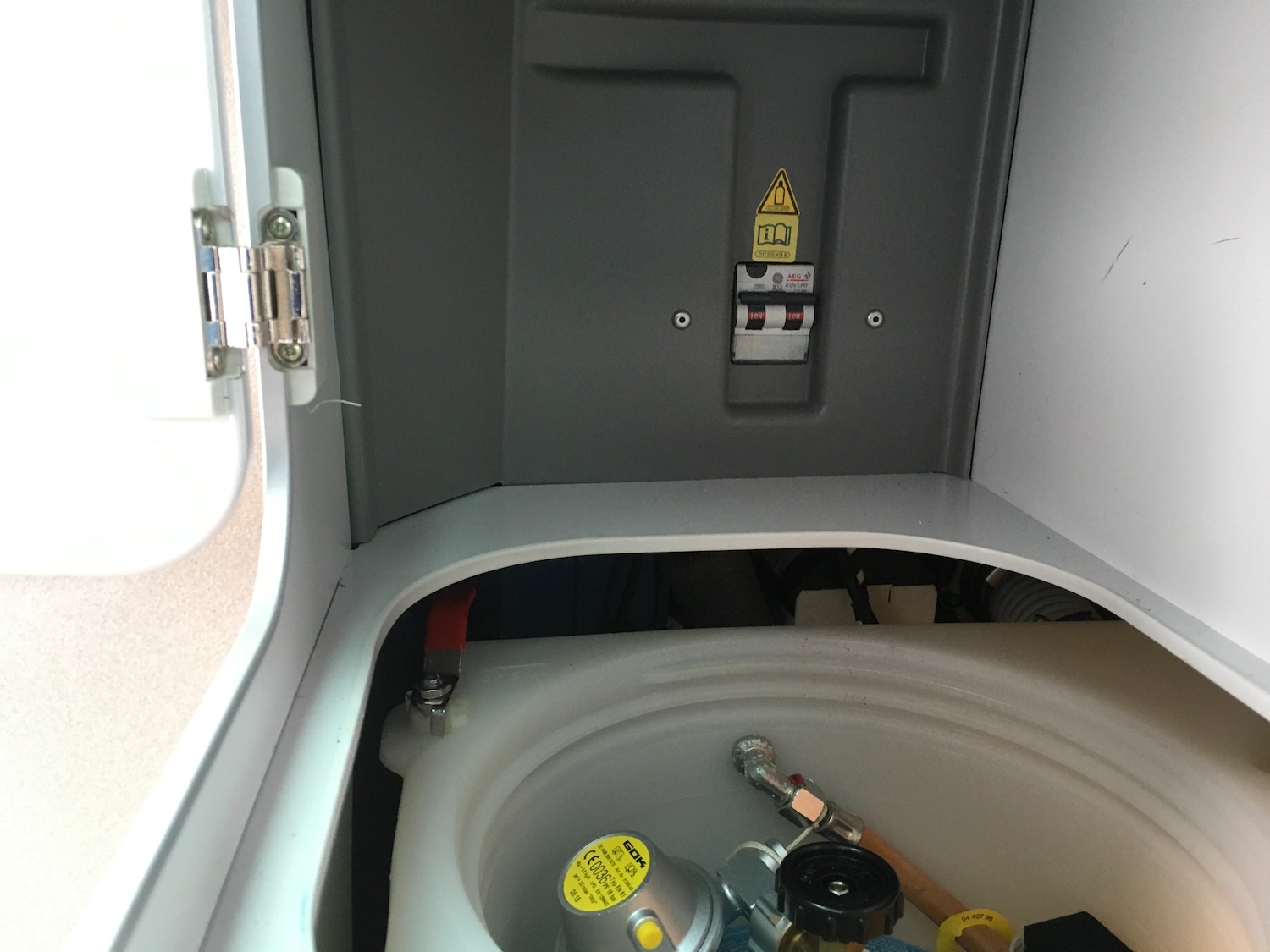 Used Volkswagen California 2015 for sale - 78029105: Photo 41