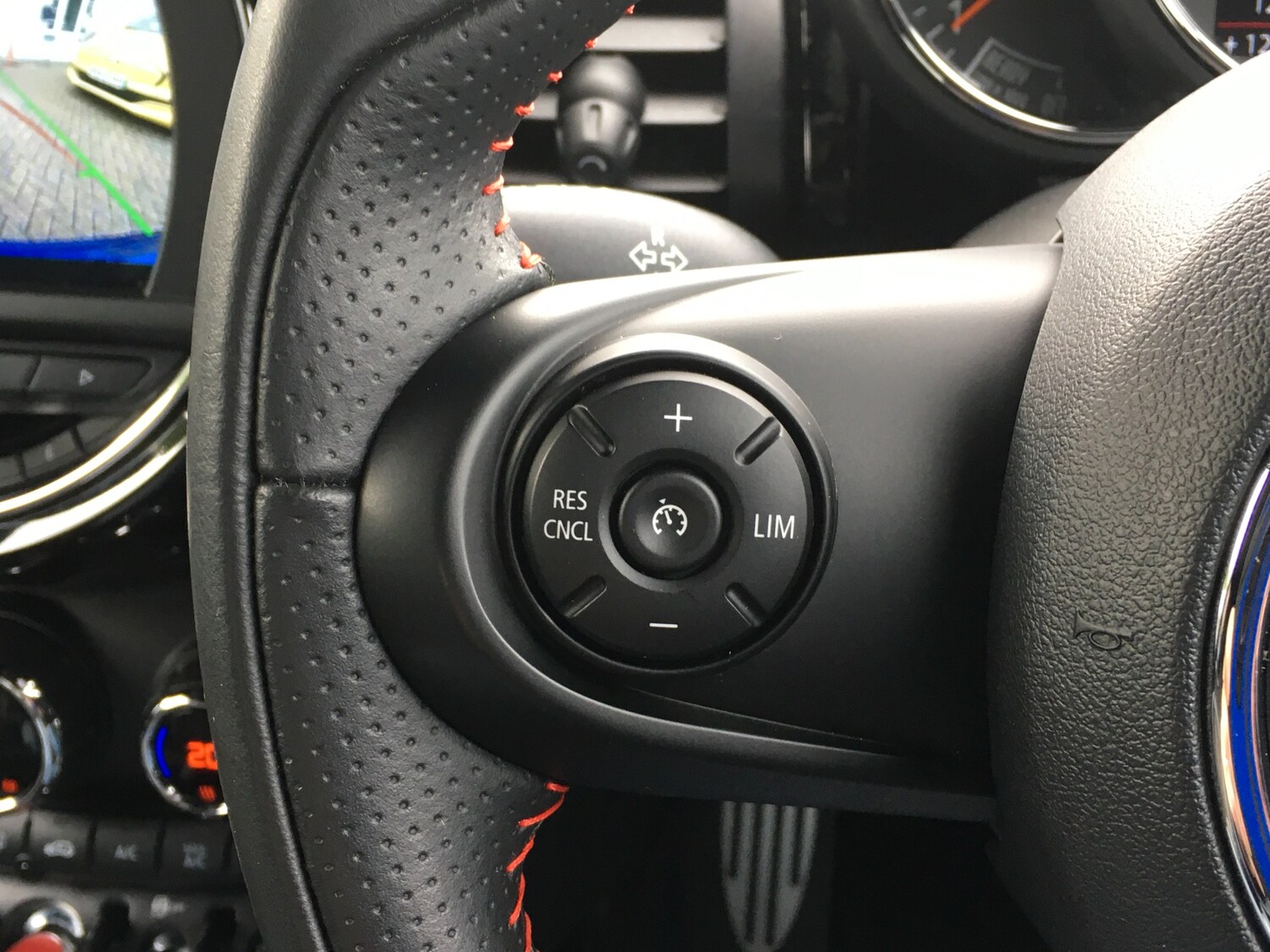 Used MINI Hatch 2020 for sale - 76369156: Photo 32