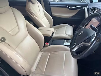 Used Tesla Model X 2017 for sale - 78300181: Photo