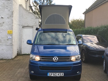 Used Volkswagen California 2010 for sale - 76665386: Photo