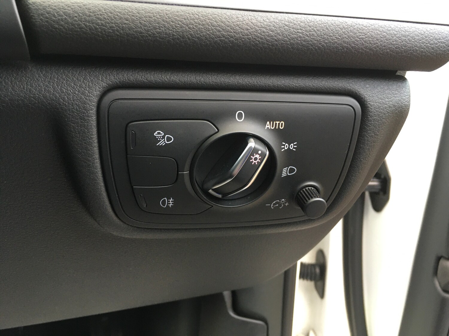 Used Audi A6 Avant 2018 for sale - 77226143: Photo 34