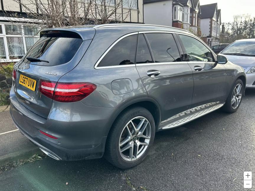 Used Mercedes-Benz GLC 2017 for sale - 77582524: Photo 2