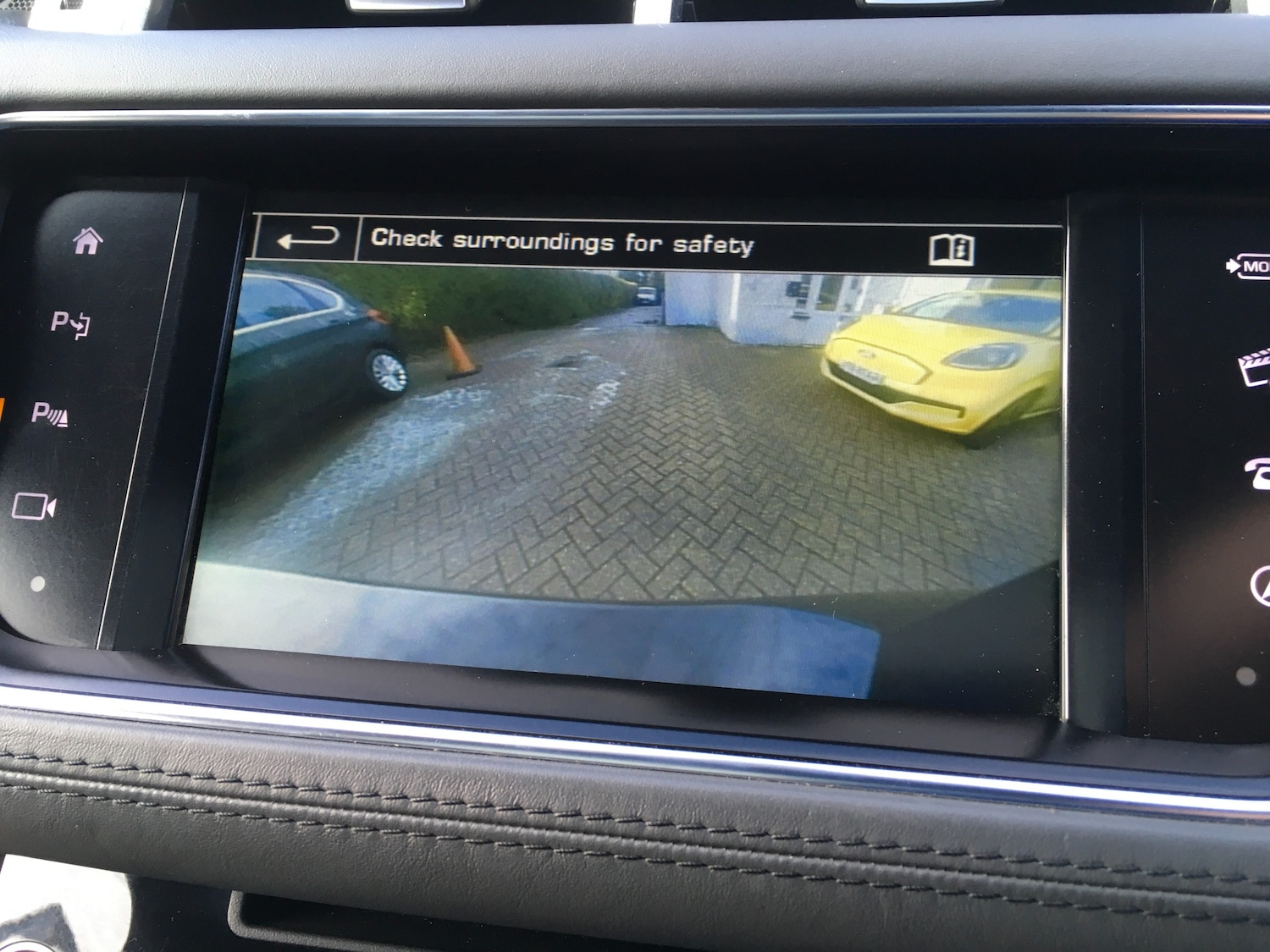 Used Land Rover Range Rover Sport 2015 for sale - 77085629: Photo 32