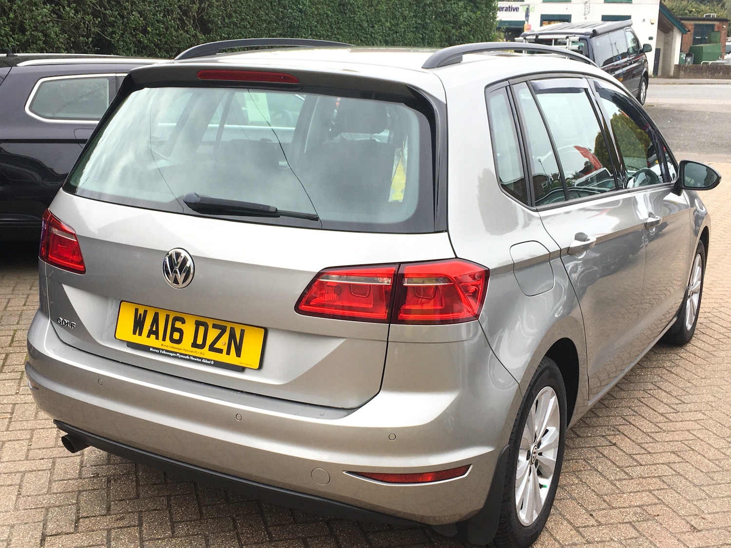 Used Volkswagen Golf SV 2016 for sale - 76057799: Photo 10