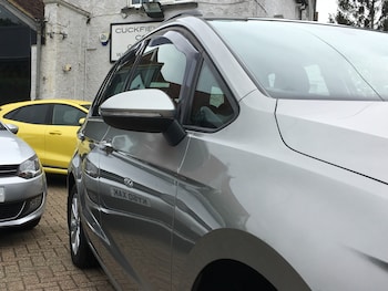 Used Volkswagen Golf SV 2016 for sale - 76057799: Photo